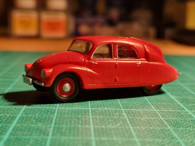 Tatra T-97 1/72