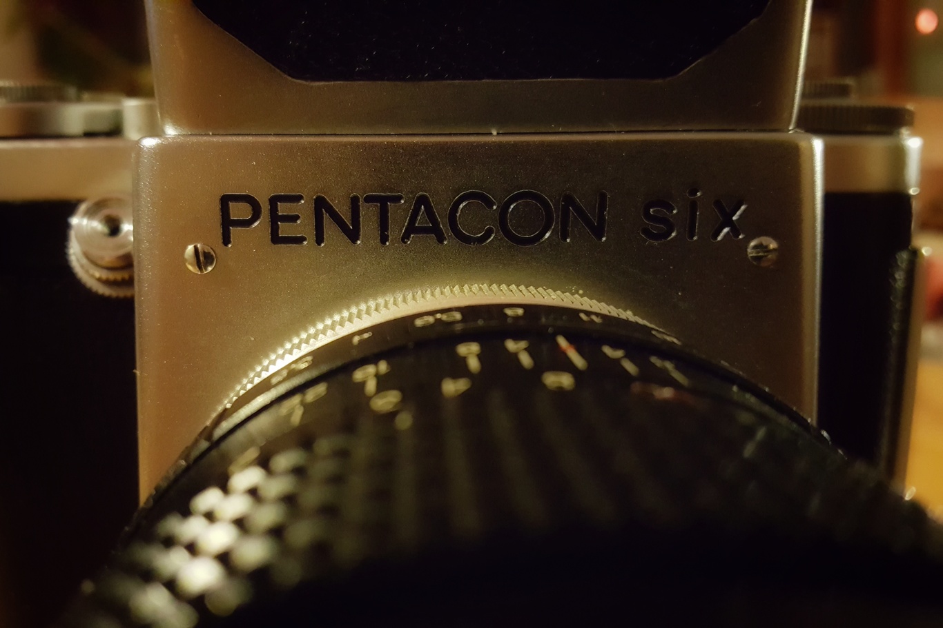 Pentacon six