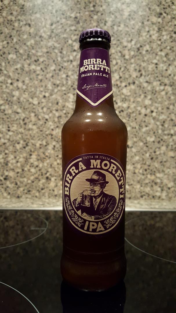 Moretti Italian Pale Ale bottle
