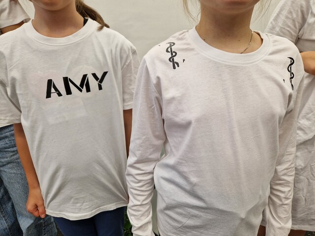 T-shirt Logo