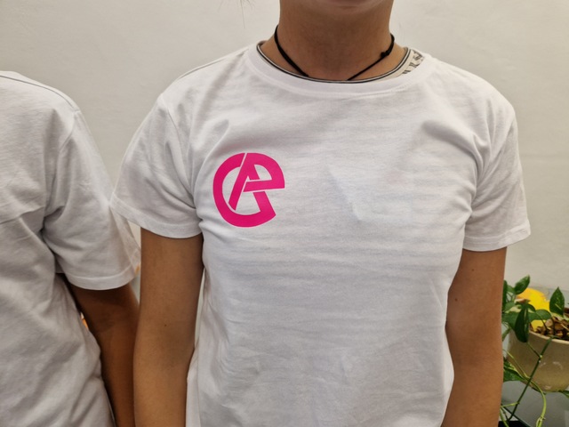 T-shirt Logo